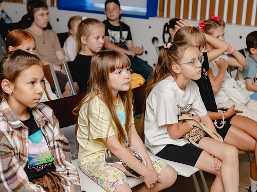 Клуб «Нескучно-научно»