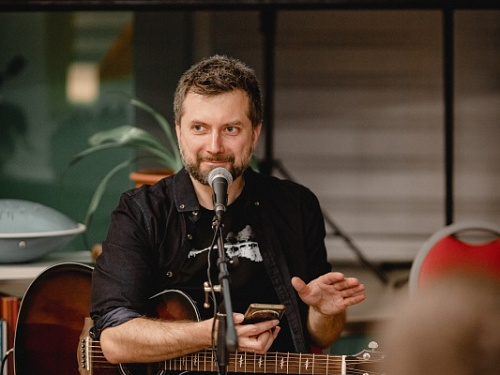 Уютник среди книг. Сергей Целиков