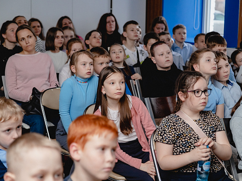 Клуб «Нескучно-научно»